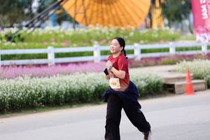 BIB: 
                            <button type="button" onclick="openModal(27851711)" class="btn btn-primary btn-sm float-right btn-popup" data-toggle="modal" data-target=".modal-high-quality">
                        <i class="fas fa-shopping-cart"></i> Add to Cart
                    </button>
                                            <button type="button" onclick="isThisMe(27851711, true)" class="btn btn-success btn-sm float-right btn-popup btn-isme hidden" data-toggle="tooltip" data-placement="bottom" title="นี่คือรูปของคุณใช่ไหม คลิกที่นี่เพื่อเอาเข้าอัลบั้ม">
                        <i class="fas fa-plus"></i> Add to album
                    </button>
                    <button type="button" onclick="isThisMe(27851711, false)" class="btn btn-warning btn-sm float-right btn-popup btn-isnotme hidden">
                        <i class="fas fa-ban"></i> Remove from album
                    </button>